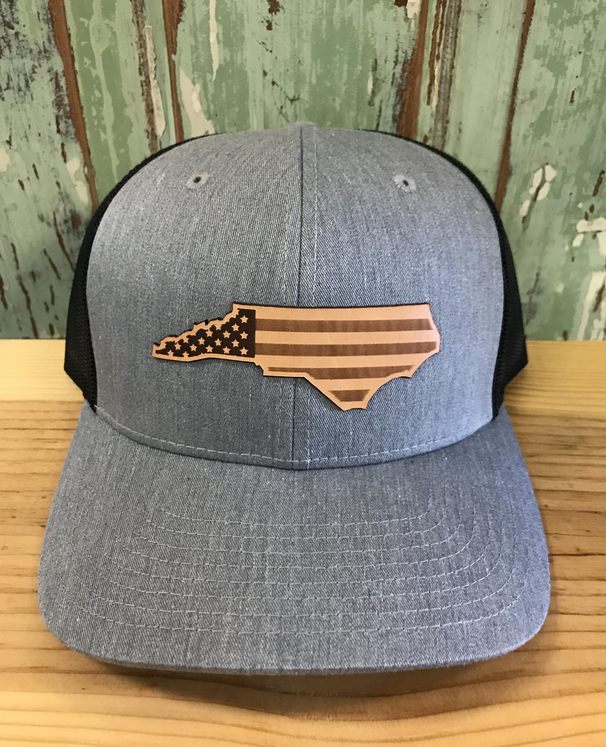 North Carolina USA Flag Leather Patch Snapback Trucker Hat Heather Grey